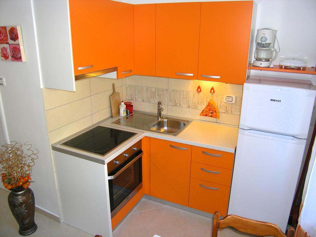 Apartments Iva Кърк Екстериор снимка