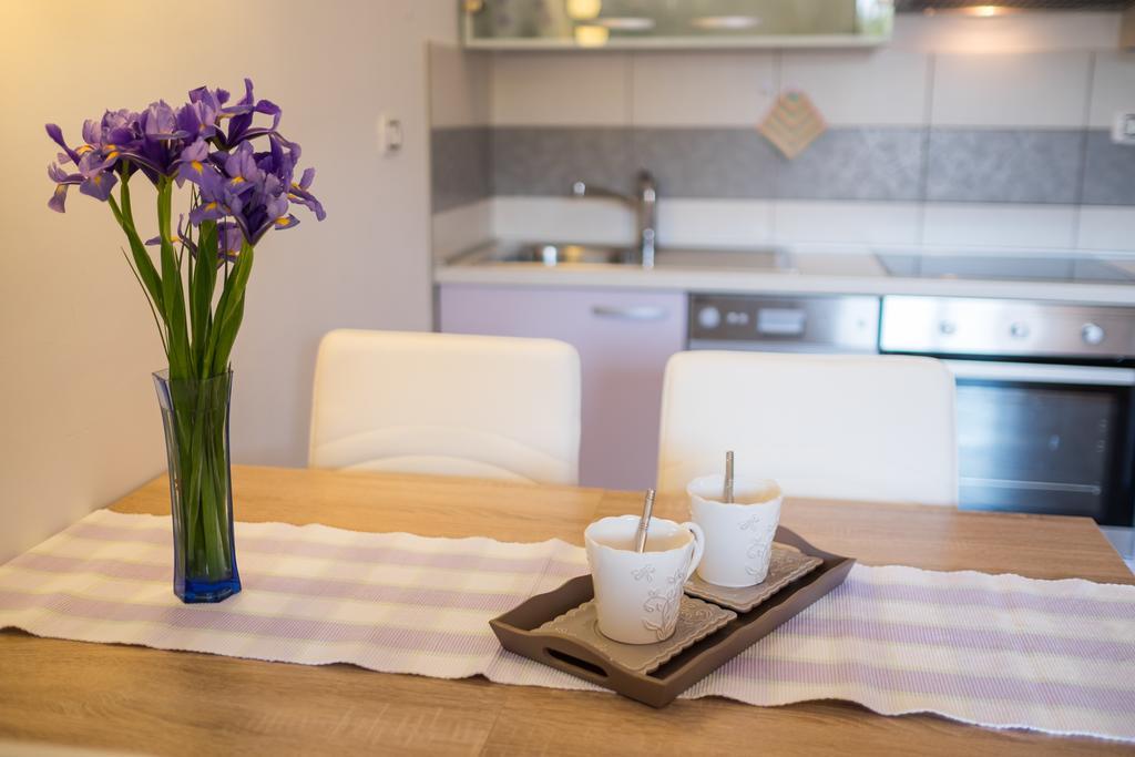 Apartments Iva Кърк Екстериор снимка